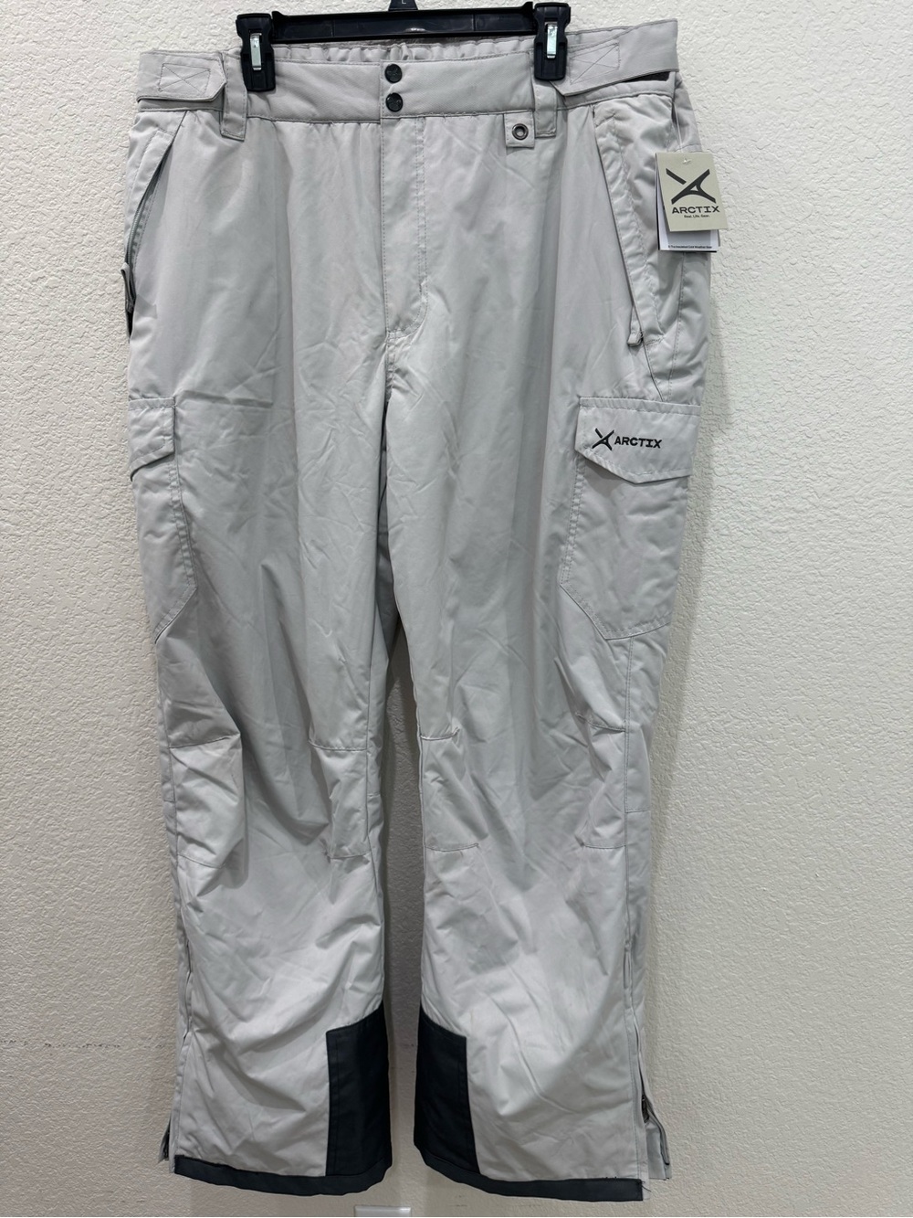 Arctix Mens XL Ski Snow Pants 40-42x32 Quiet Grey Cargo Insulated NWT Waterproof